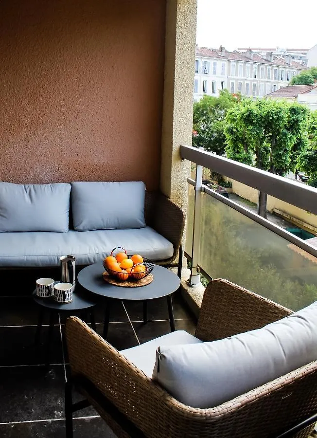 Charment Appartement A Marseille - Prado A/C
